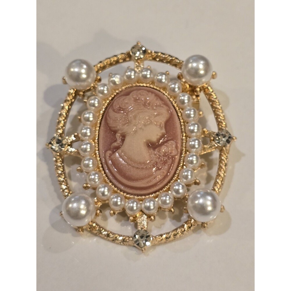 Pink Cameo Lady Brooch Faux Pearl Rhinestone Gold Tone Victorian Style 1426